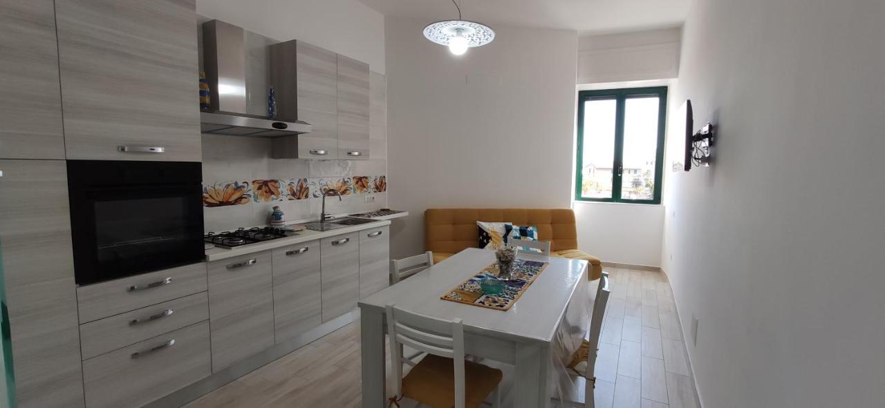 Verdemare Charming Accommodation In Vietri Sul Mare - Amalfi Coast Esterno foto